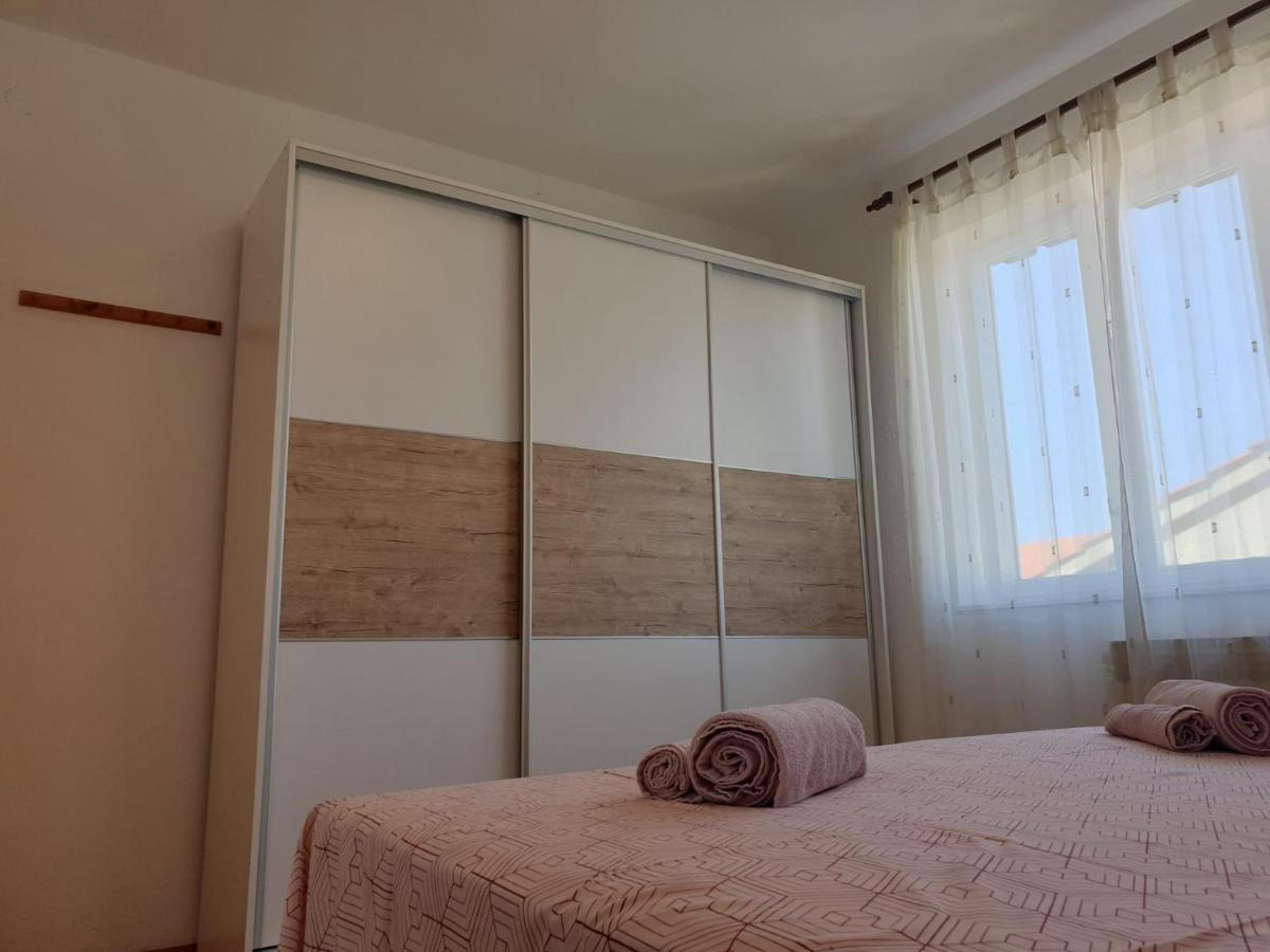 Apartments Ivana Zadar Exterior photo